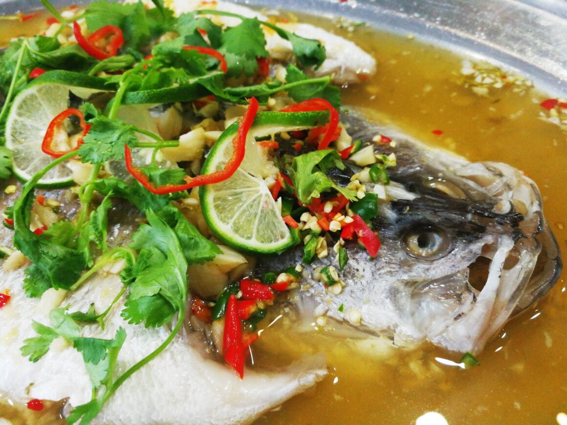 ikan-siakap-stim-kedai-makan-Restoran Bangkok House-selangor-2